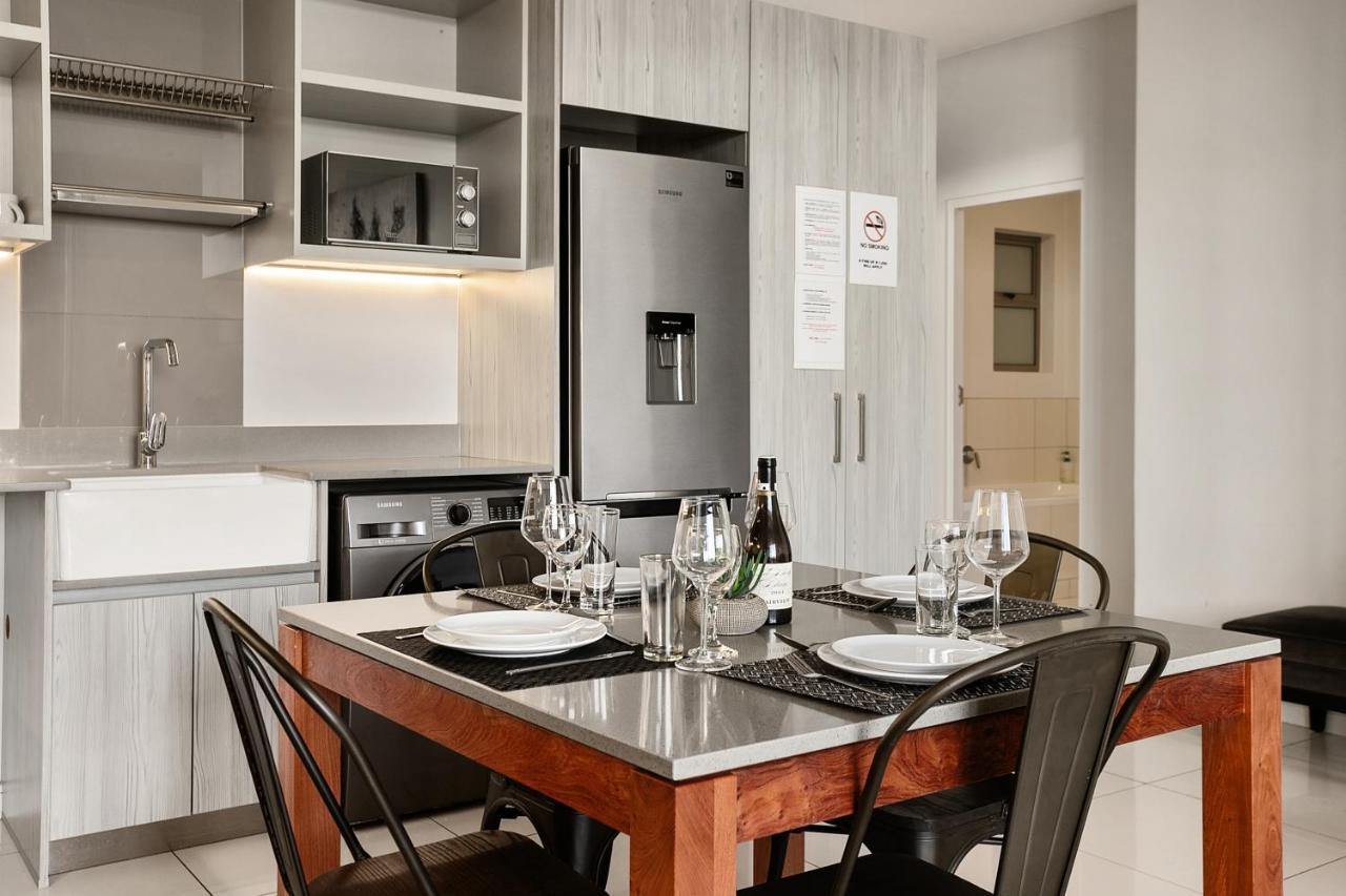 Easy Stay - The Median Rosebank Johannesburg Eksteriør bilde