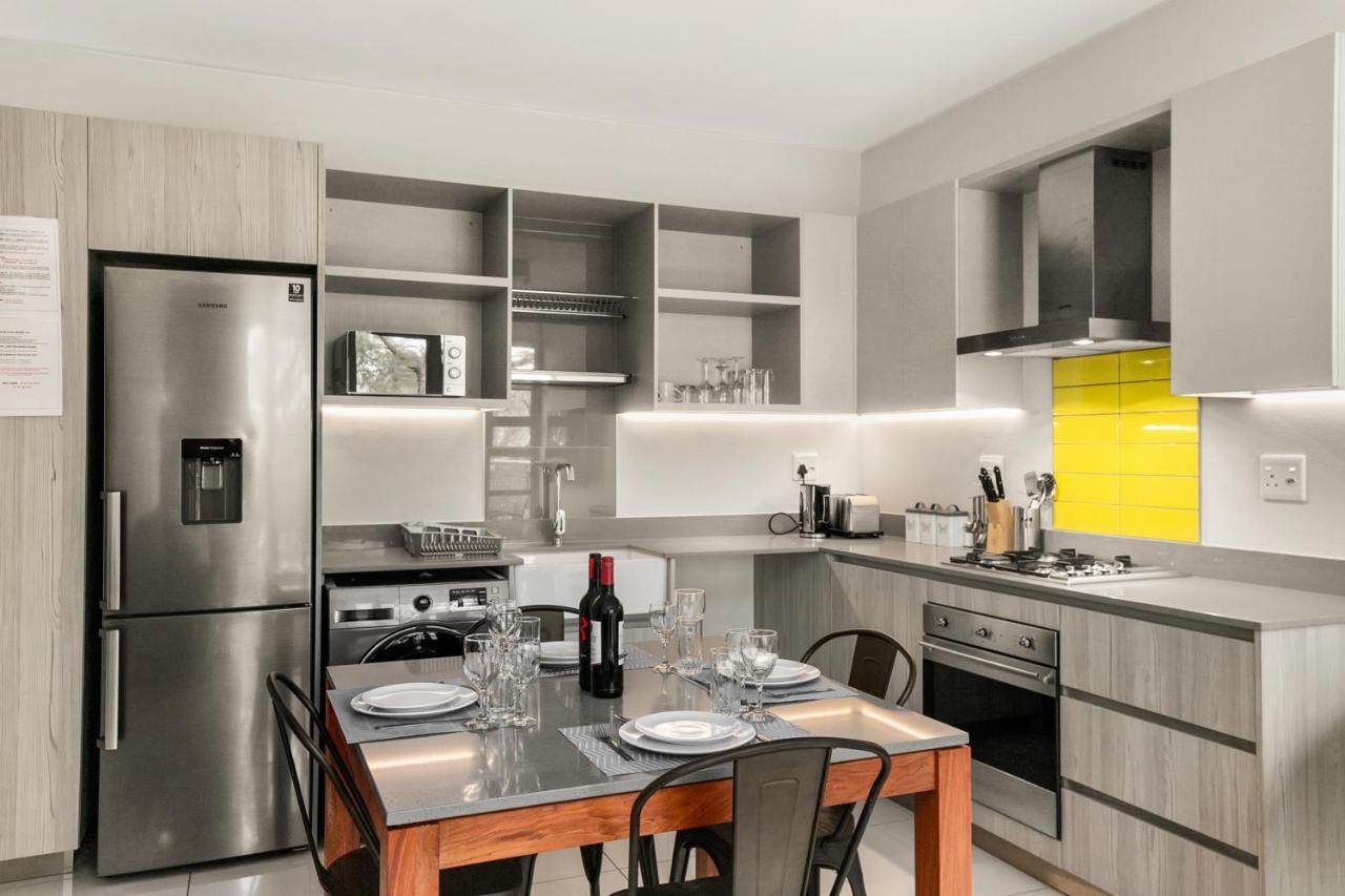 Easy Stay - The Median Rosebank Johannesburg Eksteriør bilde