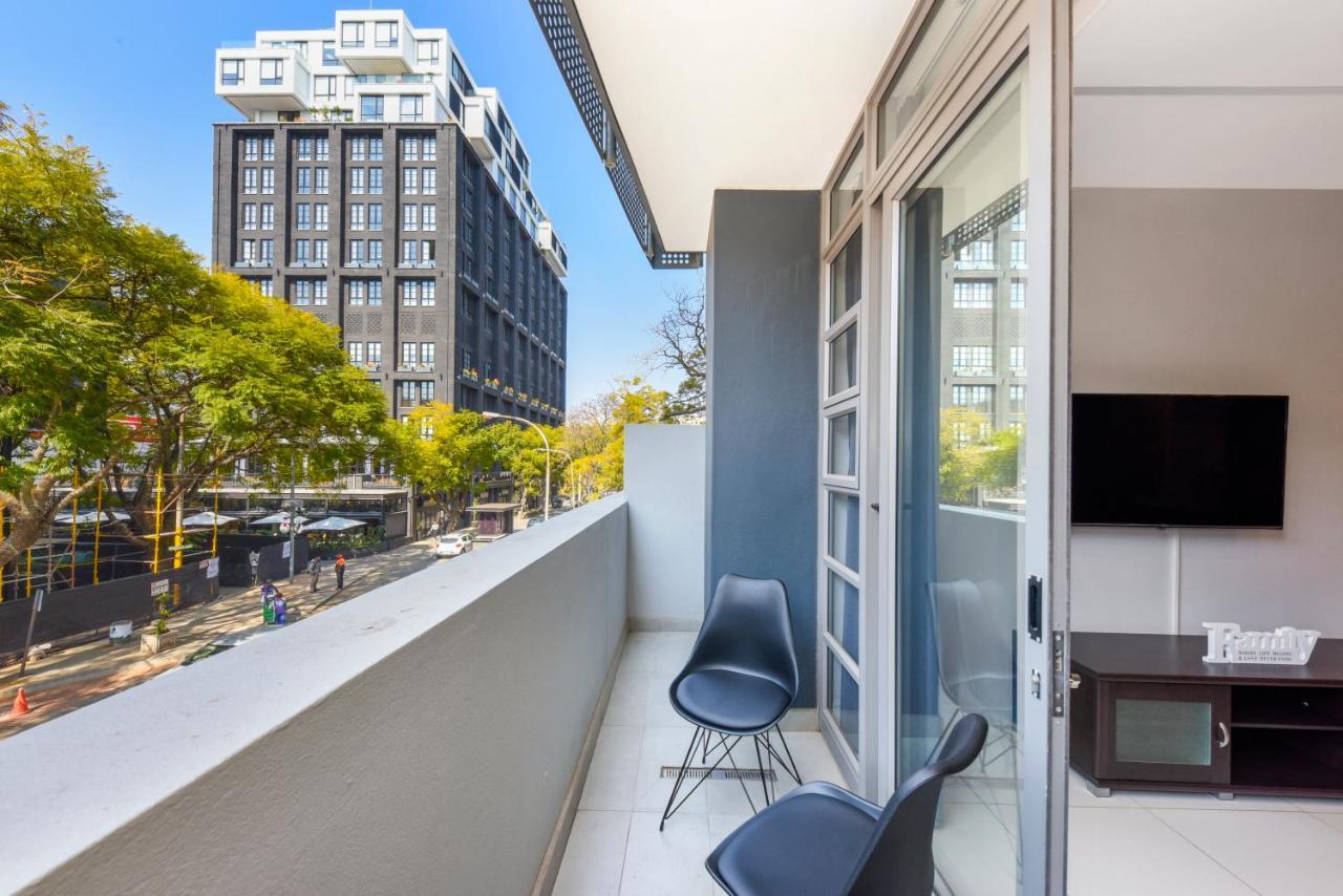 Easy Stay - The Median Rosebank Johannesburg Eksteriør bilde