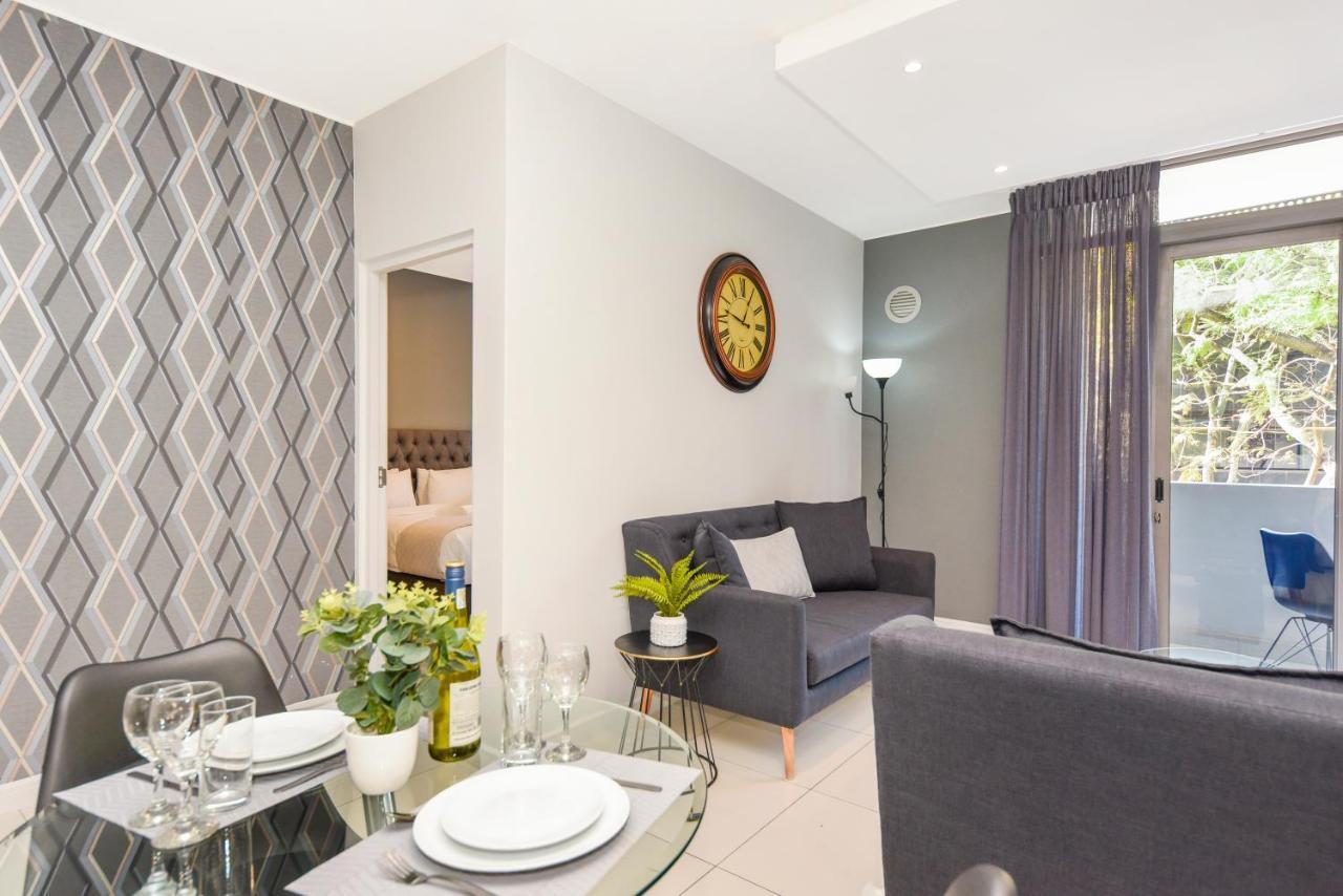 Easy Stay - The Median Rosebank Johannesburg Eksteriør bilde