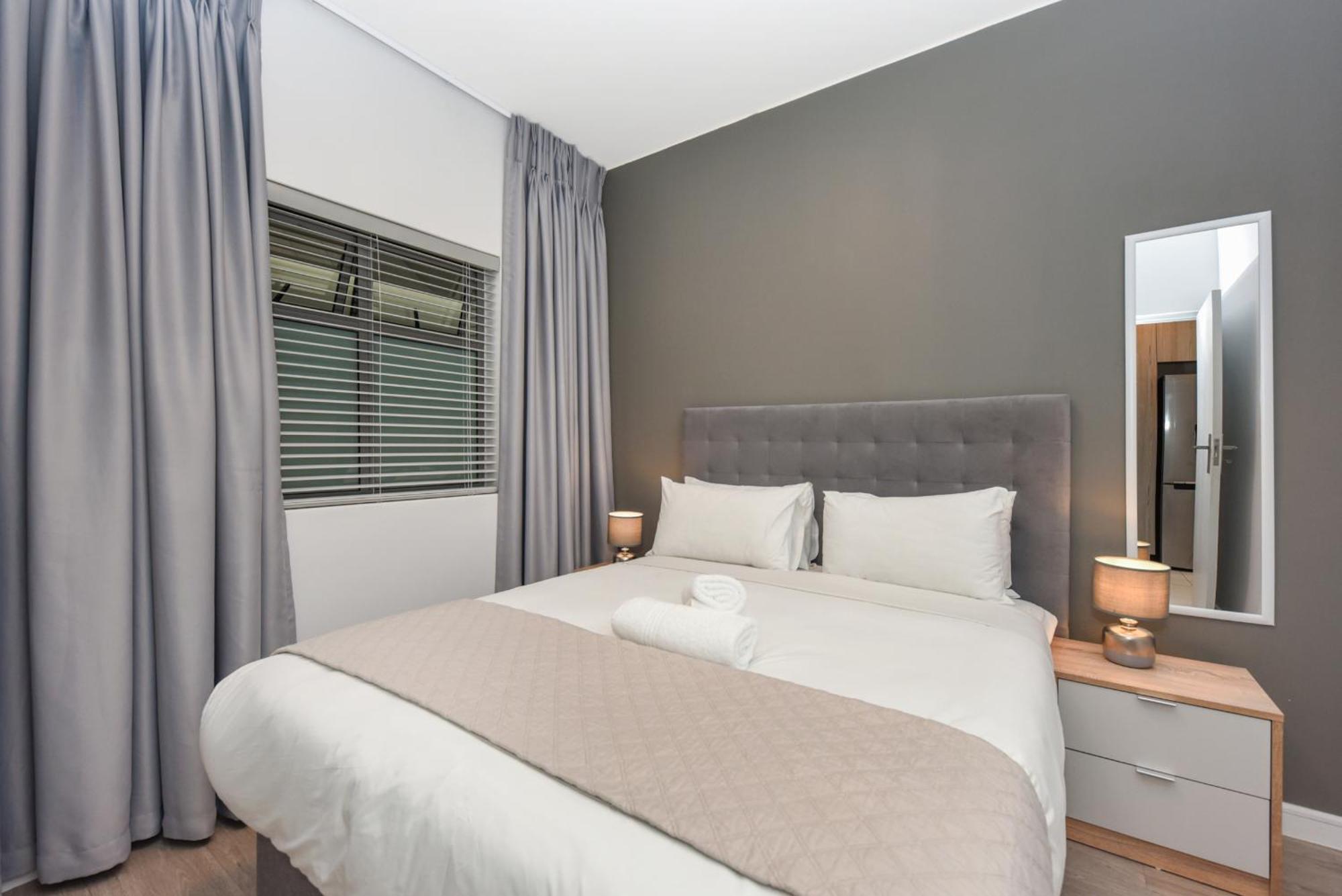 Easy Stay - The Median Rosebank Johannesburg Eksteriør bilde