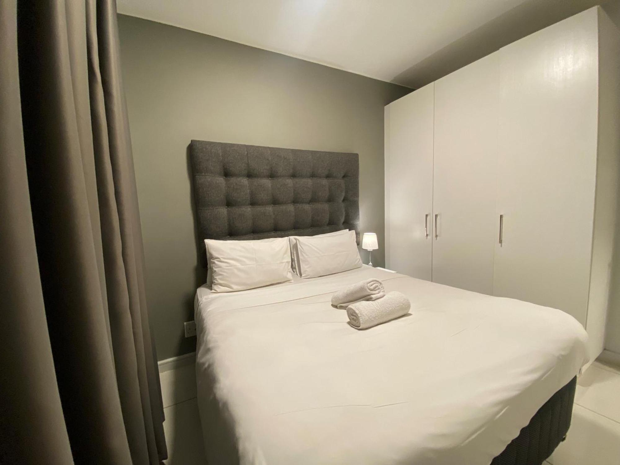 Easy Stay - The Median Rosebank Johannesburg Eksteriør bilde